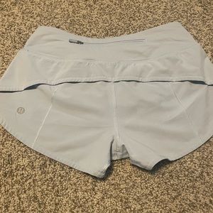 Lululemon low rise, speed up shorts, sz 0, baby blue, excellent condition
